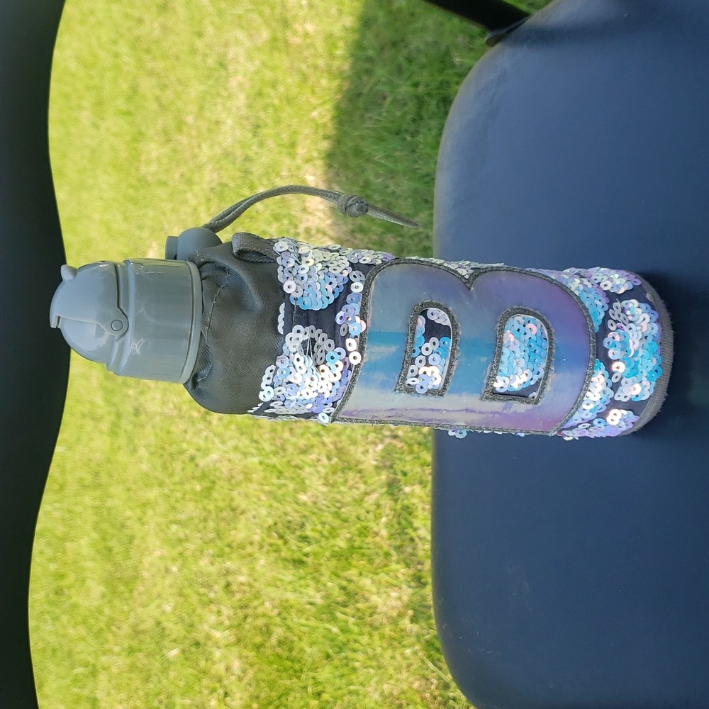 Justice B waterbottle and holder
